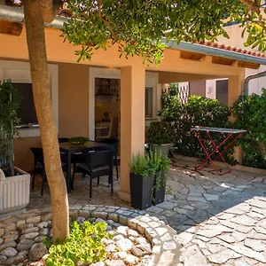 Apartman Ana Apartman